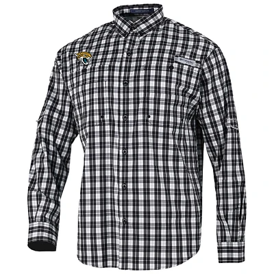 Men's Columbia Black Jacksonville Jaguars Super Slack Tide Long Sleeve Button-Up