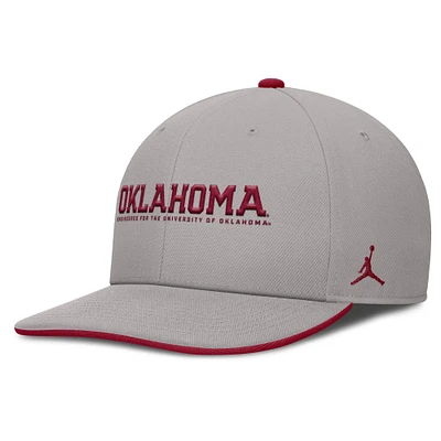 Men's Jordan Brand Gray Oklahoma Sooners 2025 On-Field Pro Performance Adjustable Hat