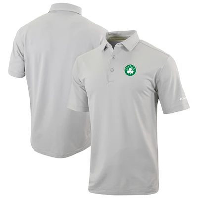 Men's Columbia Gray Boston Celtics Omni-Wick Even Lie Polo