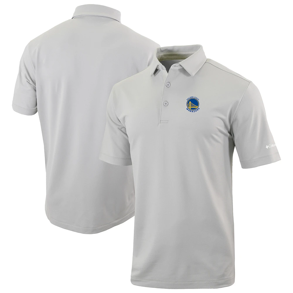 Men's Columbia Gray Golden State Warriors Omni-Wick Even Lie Polo