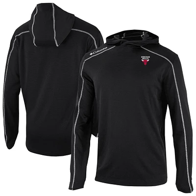Men's Columbia Chicago Bulls Omni-Wick Shotgun Pullover Hoodie