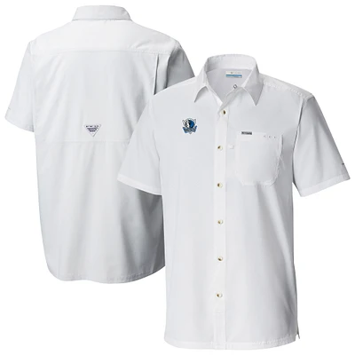 Men's Columbia Dallas Mavericks Slack Tide Camp Button-Up Shirt