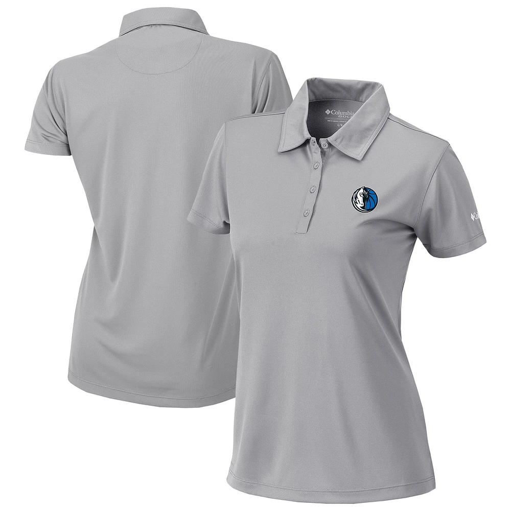 Women's Columbia Gray Dallas Mavericks Omni-Wick Birdie Polo