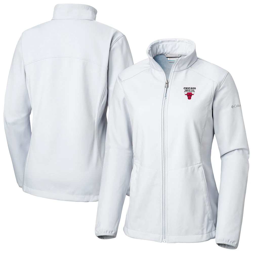 Women's Columbia White Chicago Bulls Kruser Ridge II Softshell Full-Zip Jacket