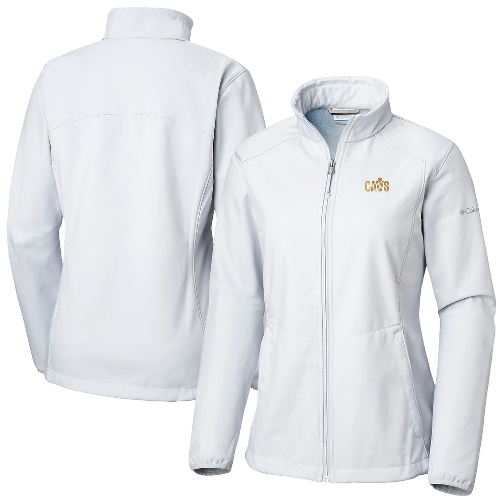 Women's Columbia White Cleveland Cavaliers Kruser Ridge II Softshell Full-Zip Jacket