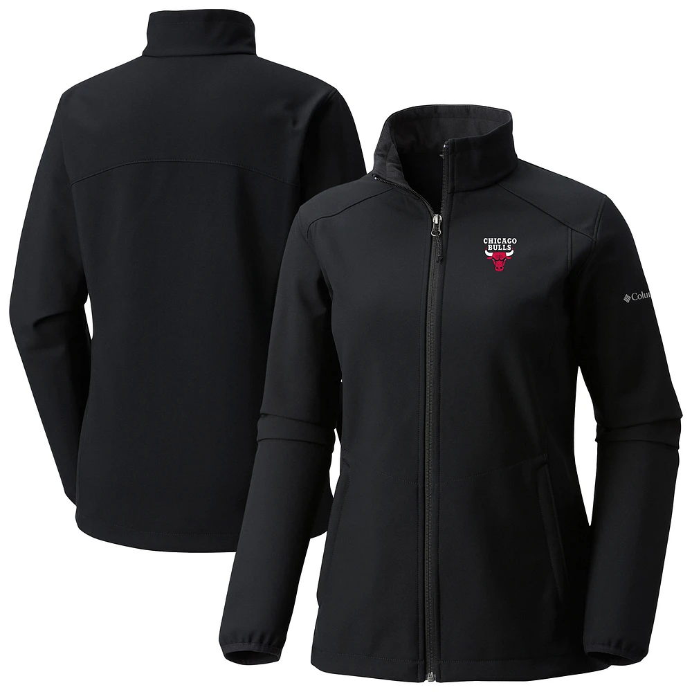 Women's Columbia Black Chicago Bulls Kruser Ridge III Softshell Jacket