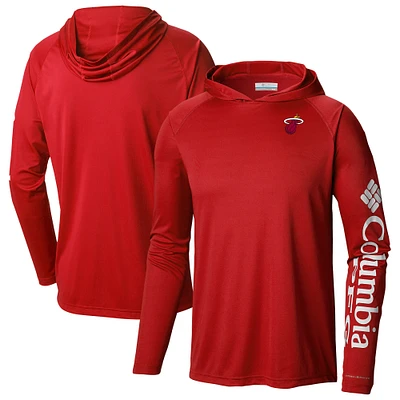 Men's Columbia Red Miami Heat PFG Super Terminal Tackle Hoodie