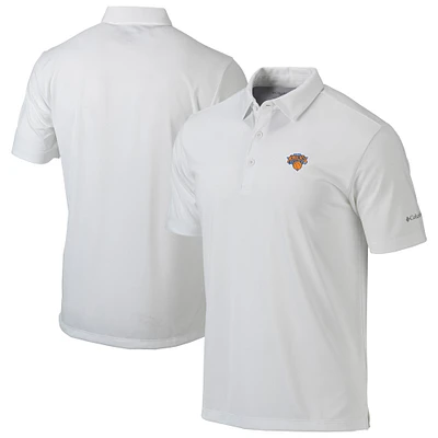Men's Columbia White New York Knicks Omni-Wick Drive Polo