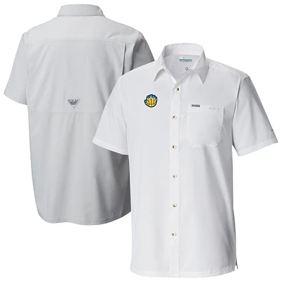 Men's Columbia White Memphis Grizzlies Slack Tide Camp Button-Up Shirt