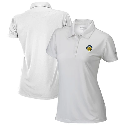 Women's Columbia White Memphis Grizzlies Omni-Wick Birdie Polo