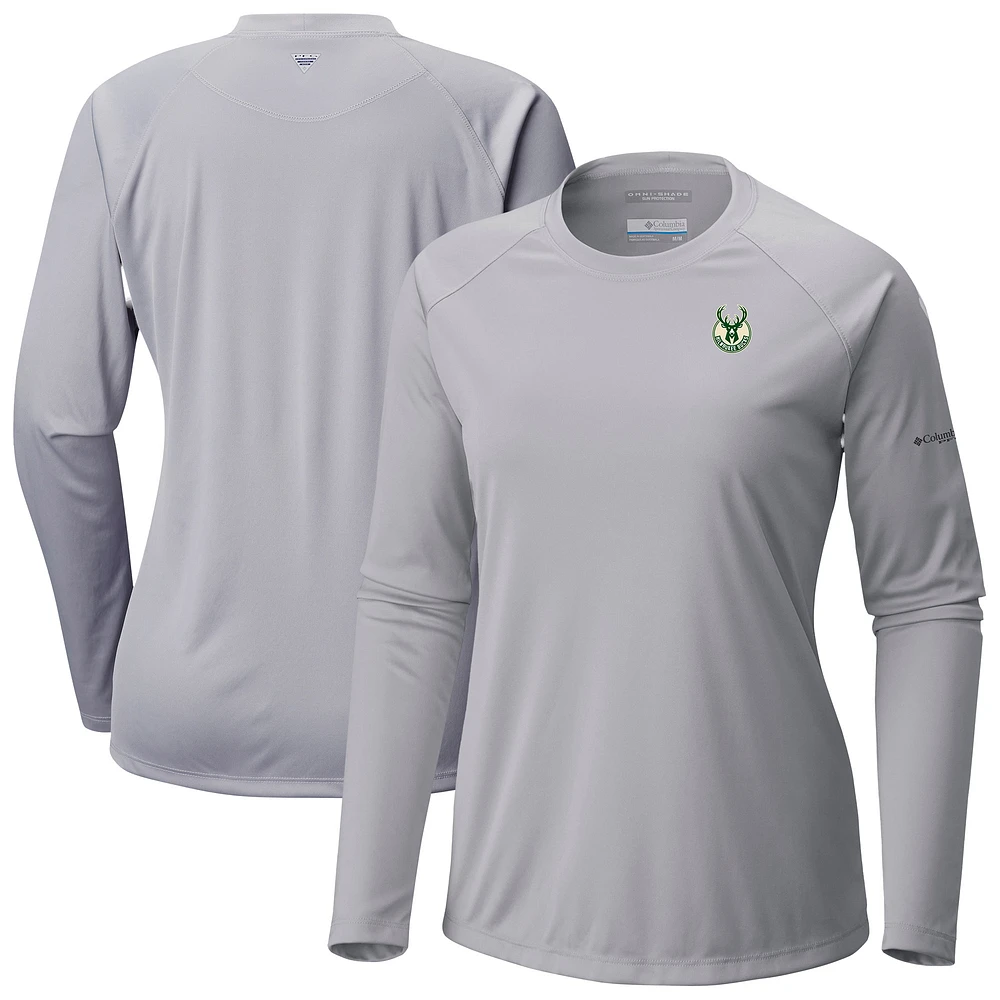Women's Columbia Gray Milwaukee Bucks Tidal Long Sleeve T-Shirt
