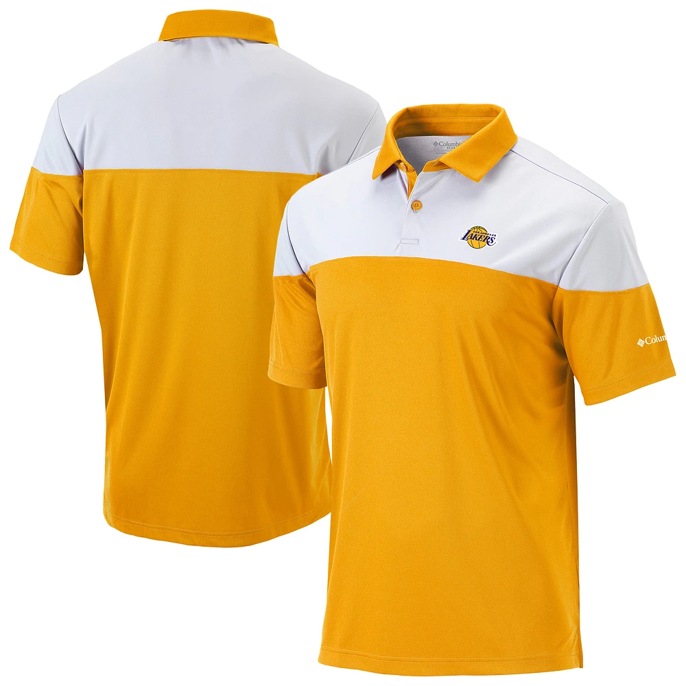 Men's Columbia Gold Los Angeles Lakers Omni-Wick Best Ball Polo
