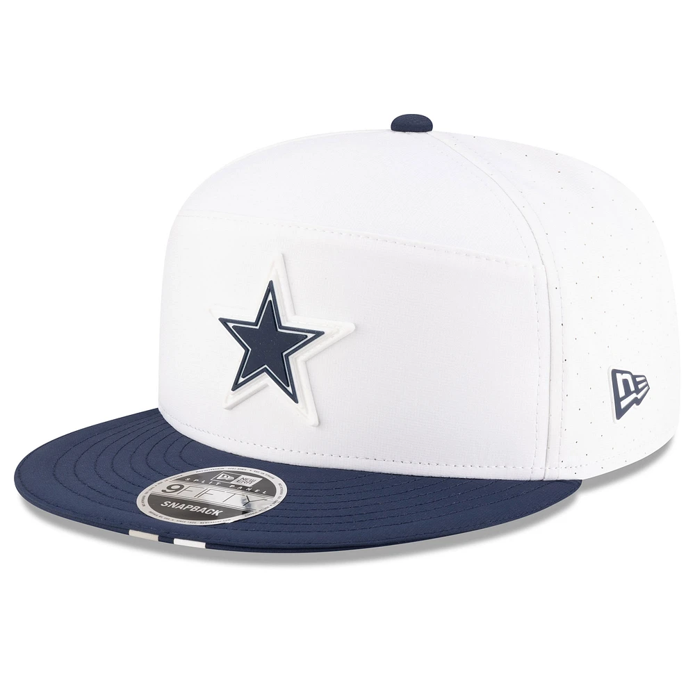 Men's New Era White/Navy Dallas Cowboys 2025 NFL Training Camp Split Panel 9FIFTY Snapback Hat