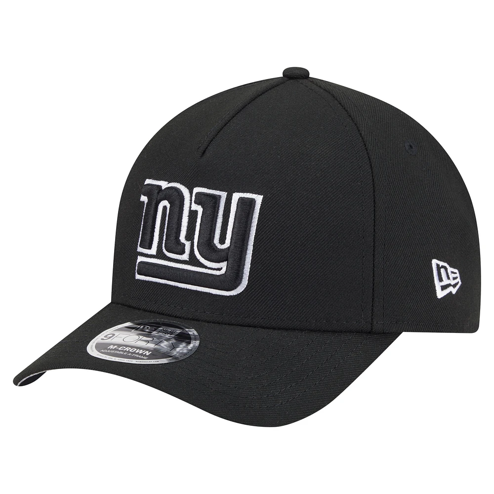 Men's New Era Black New York Giants Team Collection 9FORTY M-Crown A-Frame Adjustable Hat