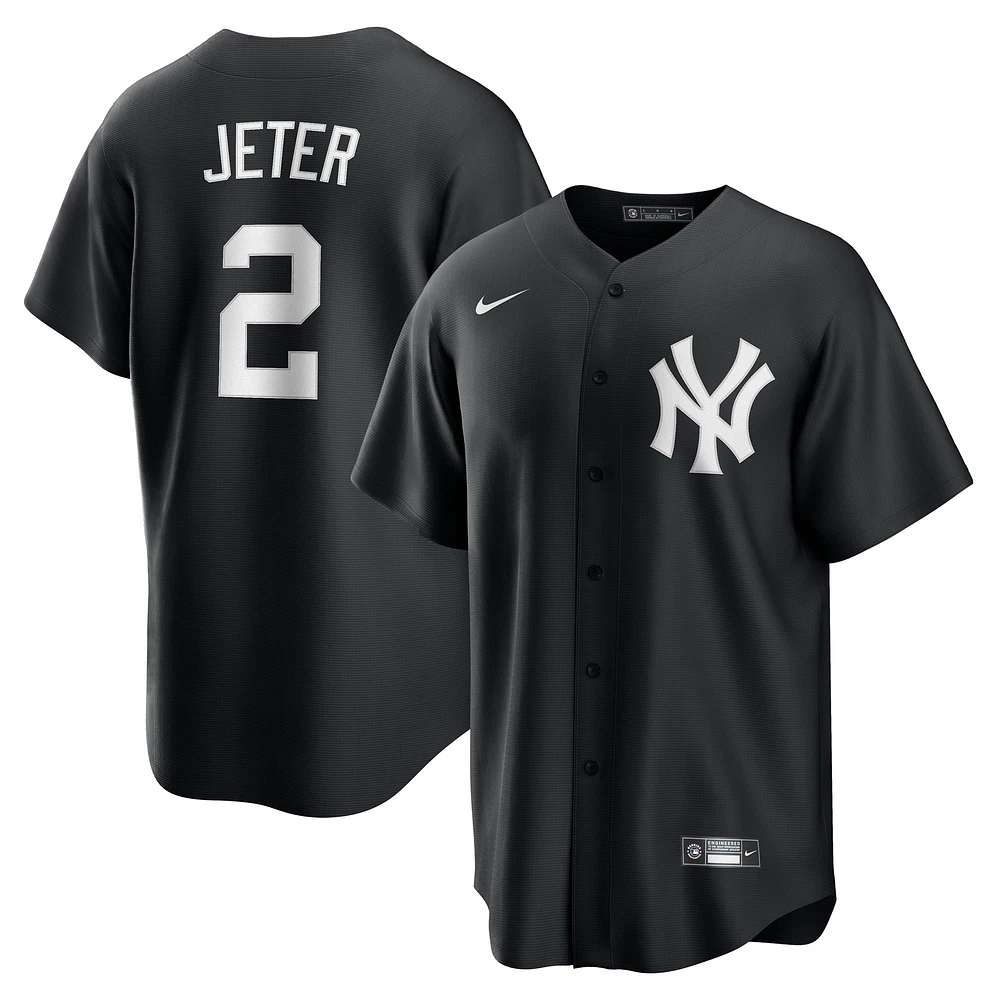 Men's Nike Derek Jeter Black New York Yankees Replica Player Jersey
