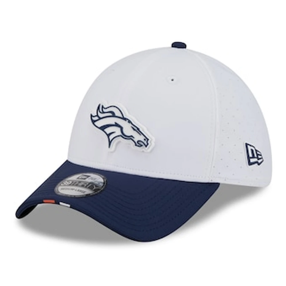 Men's New Era White/Navy Denver Broncos 2025 NFL Training Camp 39THIRTY Flex Hat