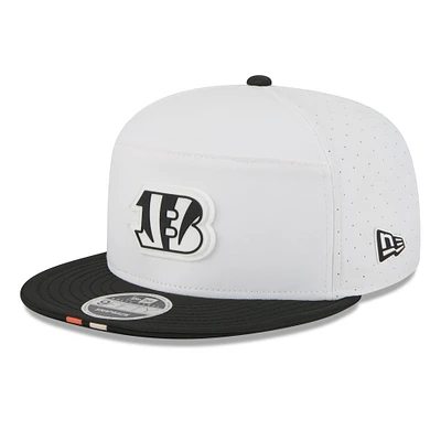 Men's New Era White/Black Cincinnati Bengals 2025 NFL Training Camp Split Panel 9FIFTY Snapback Hat