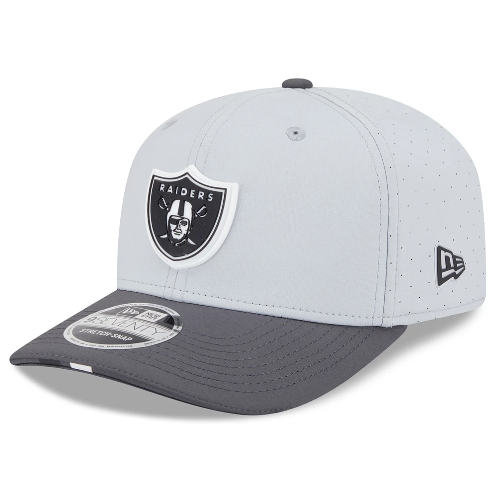 Men's New Era Gray/Graphite Las Vegas Raiders 2025 NFL Training Camp 9SEVENTY Adjustable Hat