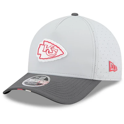 Men's New Era Gray/Graphite Kansas City Chiefs 2025 NFL Training Camp A-Frame 9FORTY Adjustable Hat