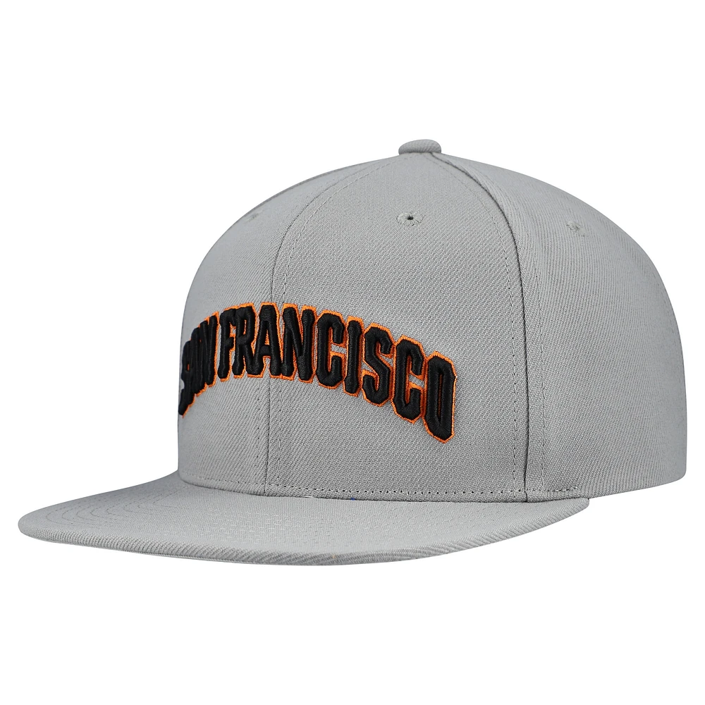 Men's Mitchell & Ness San Francisco Giants Cooperstown Collection Basic Flip Snapback Hat