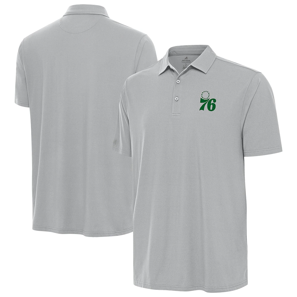 Men's Antigua Gray Philadelphia 76ers St. Patrick's Day Era Polo