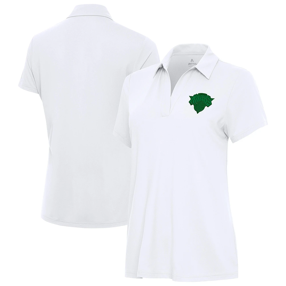 Women's Antigua New York Knicks St. Patrick's Day Era Polo
