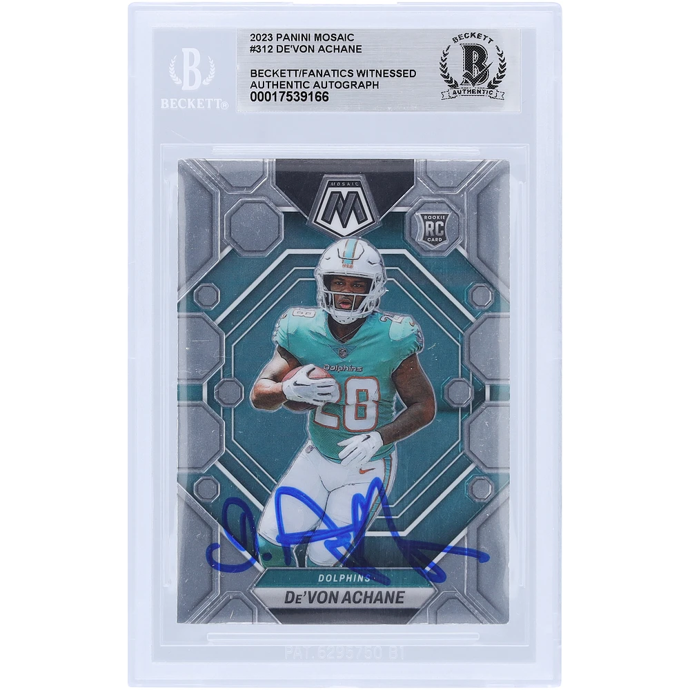 De’Von Achane Miami Dolphins Autographed 2023 Panini Mosaic #312 Beckett Fanatics Witnessed Authenticated Rookie Card