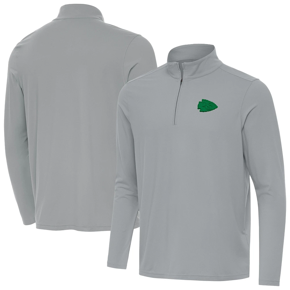 Men's Antigua Kansas City Chiefs St Patrick Day Intent Quarter-Zip Pullover Top