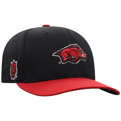 Men's Top of the World Black Arkansas Razorbacks Reflex Fitted Hat