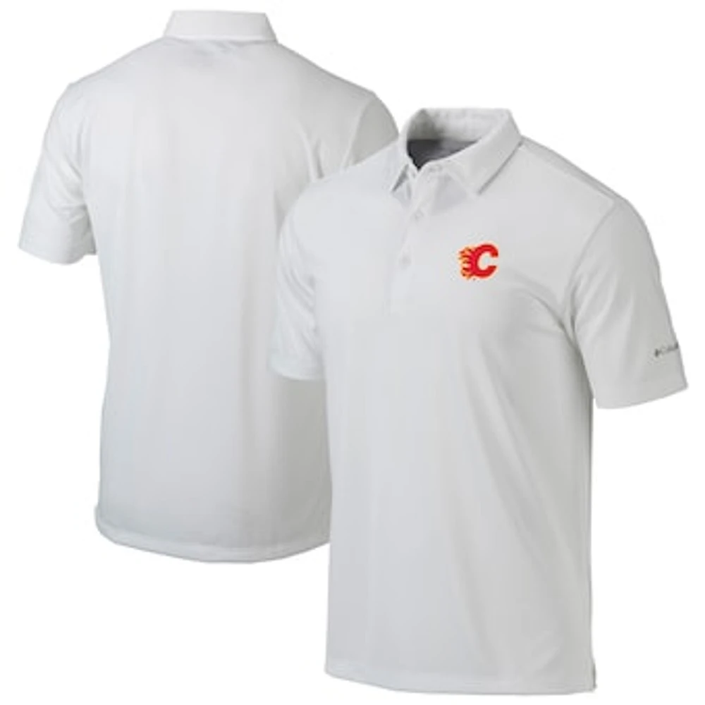Men's Columbia White Calgary Flames Drive Omni-Wick Polo