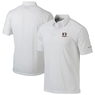 Men's Columbia White Anaheim Ducks Drive Omni-Wick Polo