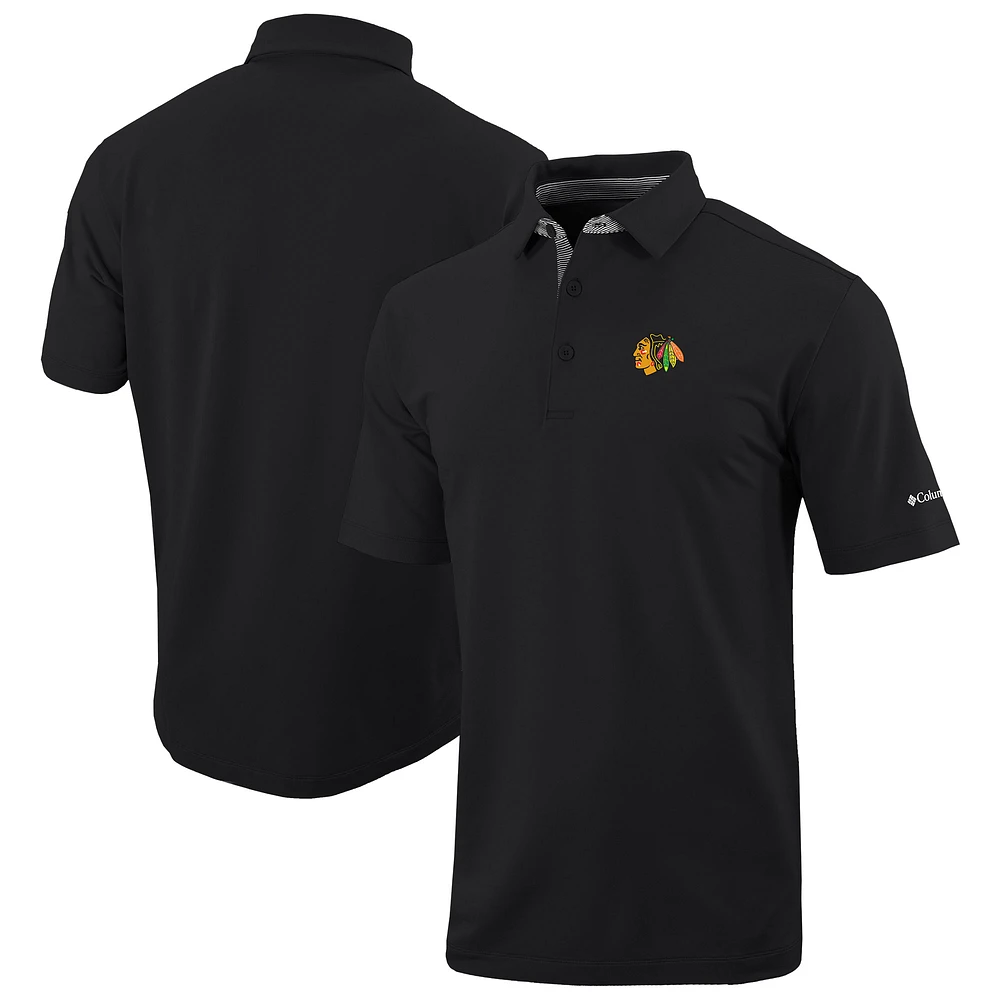 Men's Columbia Black Chicago Blackhawks Even Lie Omni-Wick Polo