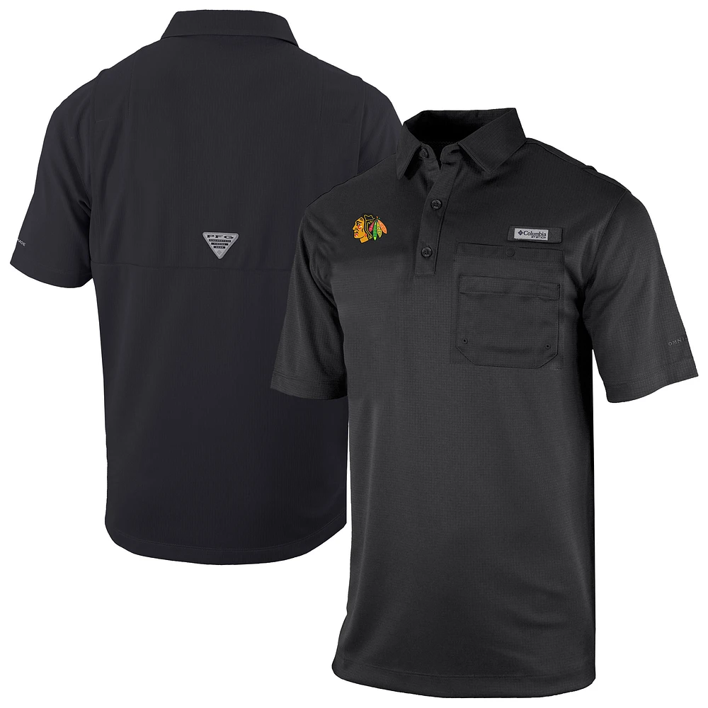 Men's Columbia Chicago Blackhawks Flycaster Omni-Wick Pocket Polo