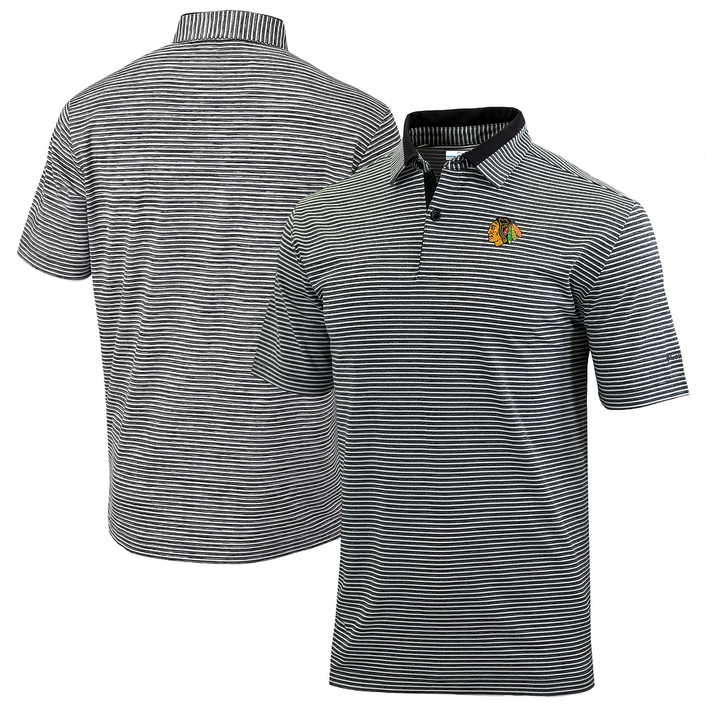 Men's Columbia Chicago Blackhawks Golden Hills Omni-Wick Polo