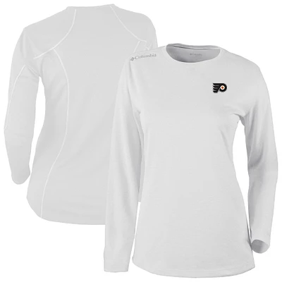 Women's Columbia White Philadelphia Flyers Shotgun Omni-Wick Raglan Long Sleeve T-Shirt