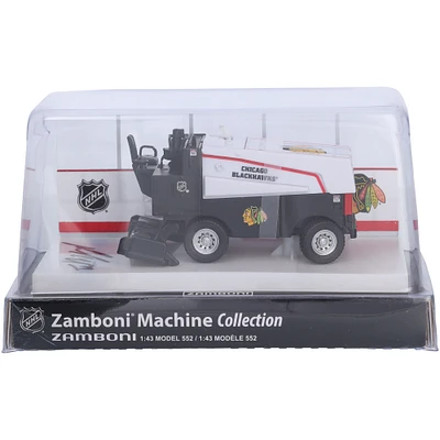 Pat Maroon Chicago Blackhawks Autographed 1:43 Scale Die-Cast Zamboni