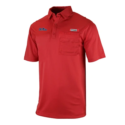 Men's Columbia Red Ole Miss Rebels Omni-Wick Flycaster Pocket Polo