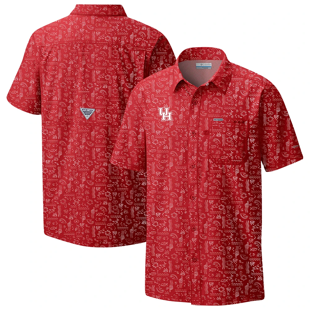 Men's Columbia Red Houston Cougars Super Slack Tide Omni-Wick Button-Up Shirt