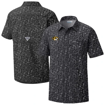 Men's Columbia Black Missouri Tigers Super Slack Tide Omni-Wick Button-Up Shirt