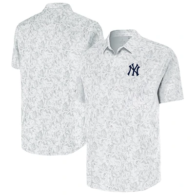 Men's Antigua White New York Yankees Lush Button-Up Shirt