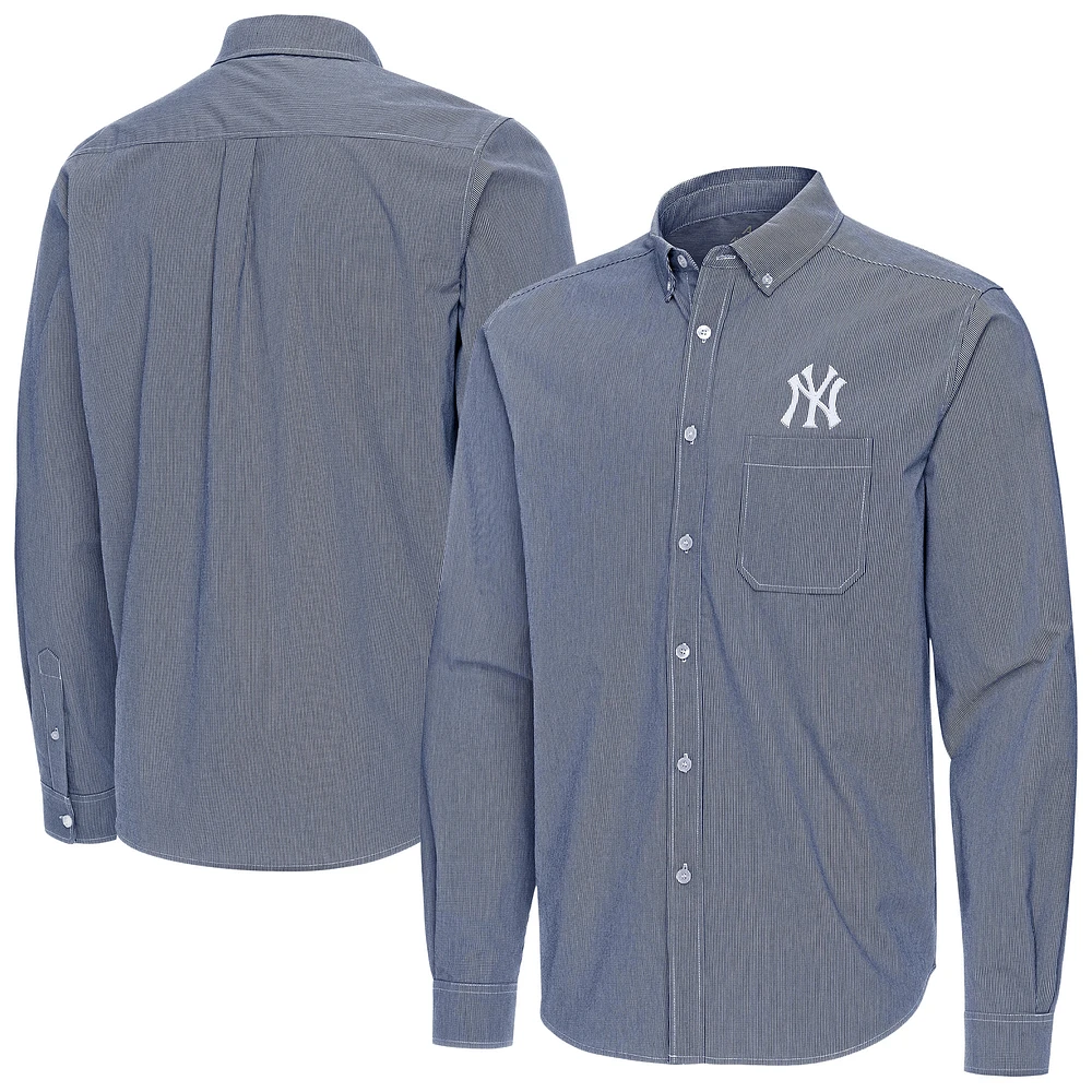 Men's Antigua Navy New York Yankees Porter Woven Long Sleeve Button-Down Shirt