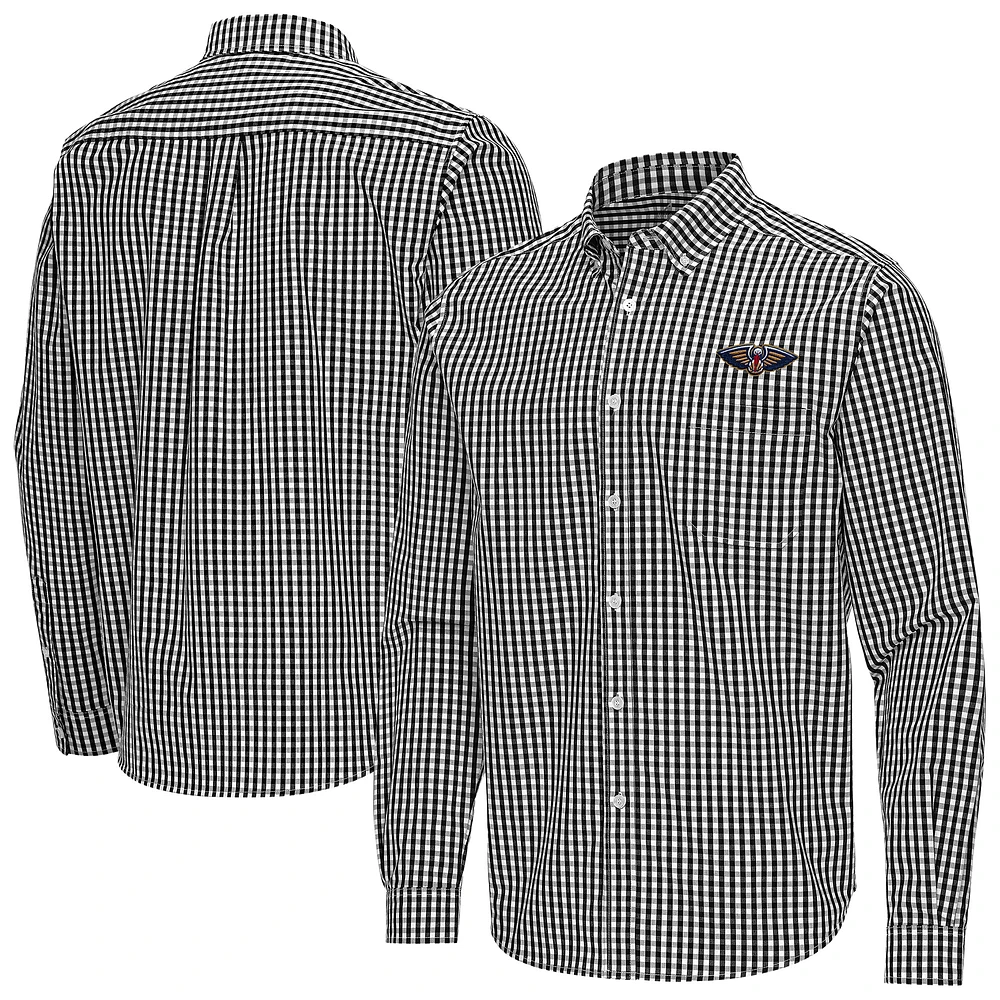 Men's Antigua New Orleans Pelicans Ellis Woven Tri-Blend Button-Down Shirt