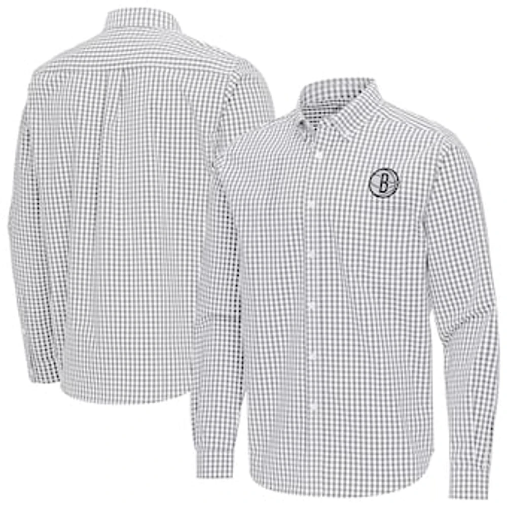 Men's Antigua Gray Brooklyn Nets Ellis Woven Tri-Blend Button-Down Shirt
