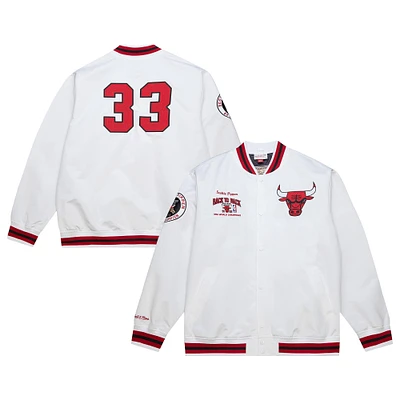 Men's Mitchell & Ness Scottie Pippen White Chicago Bulls NBA Legends Full-Snap Satin Jacket