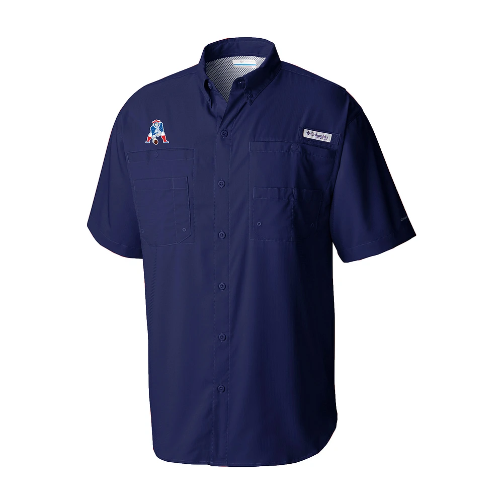 Men's Columbia Navy New England Patriots Throwback Logo Tamiami Omni-Shade Button-Down Shirt