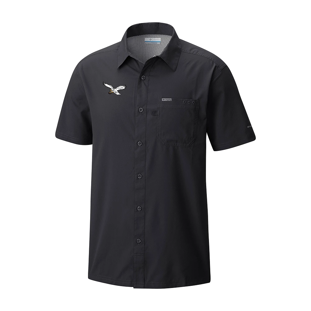Men's Columbia Philadelphia Eagles Slack Tide Omni-Wick Throwback Logo Button-Up Camp Shirt