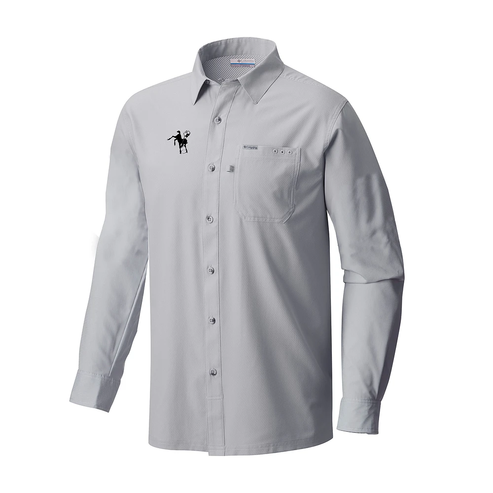 Men's Columbia Indianapolis Colts Throwback Logo Slack Tide Omni-Wick Long Sleeve Button-Up Camp Shirt