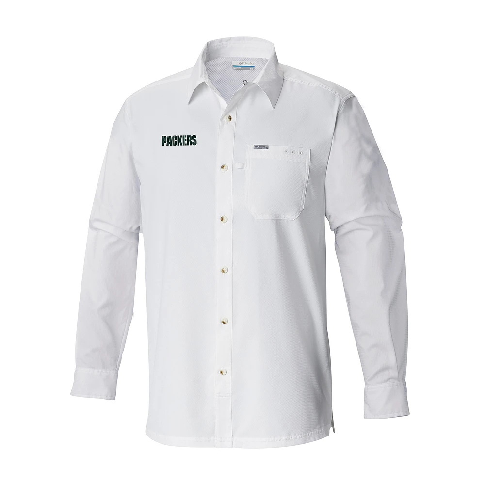 Men's Columbia Green Bay Packers Slack Tide Omni-Wick Long Sleeve Button-Up Camp Shirt