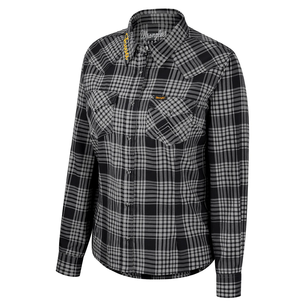 Women's Colosseum x Wrangler Black Iowa Hawkeyes Plaid Long Sleeve Western Full-Snap Top