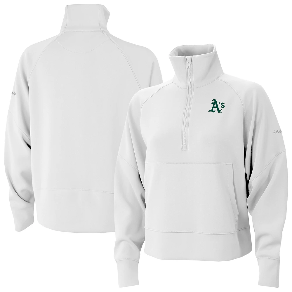 Women's Columbia White Athletics Wickhams Hills Raglan Omni-Wick Quarter-Zip Pullover